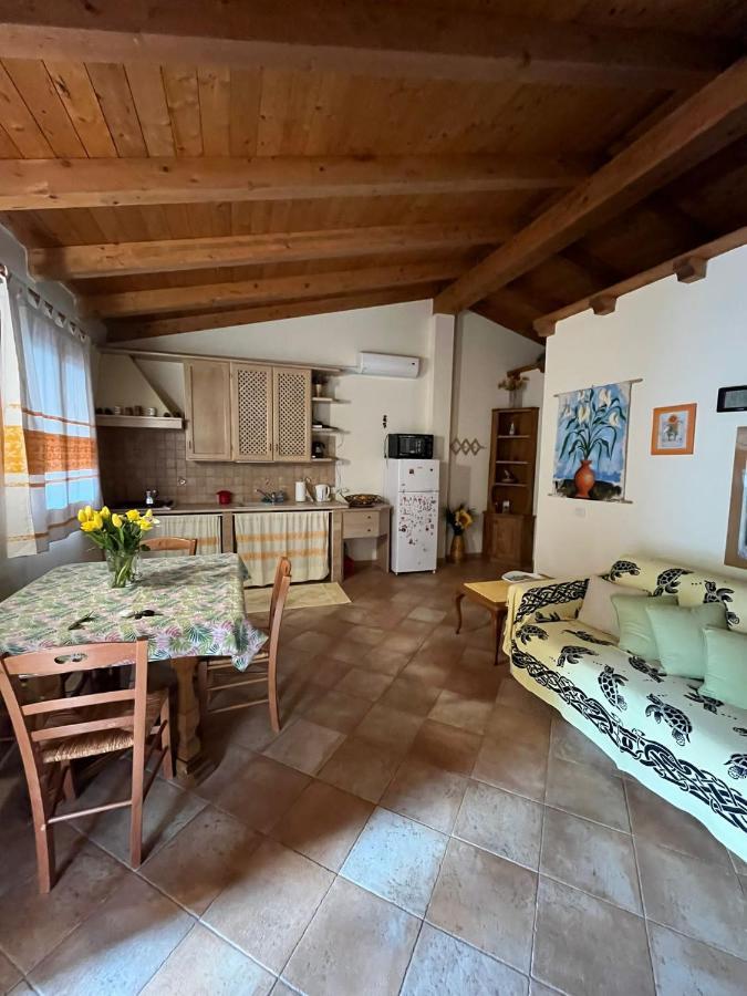Casa Nel Borgo Di San Pantaleo Villa Ngoại thất bức ảnh